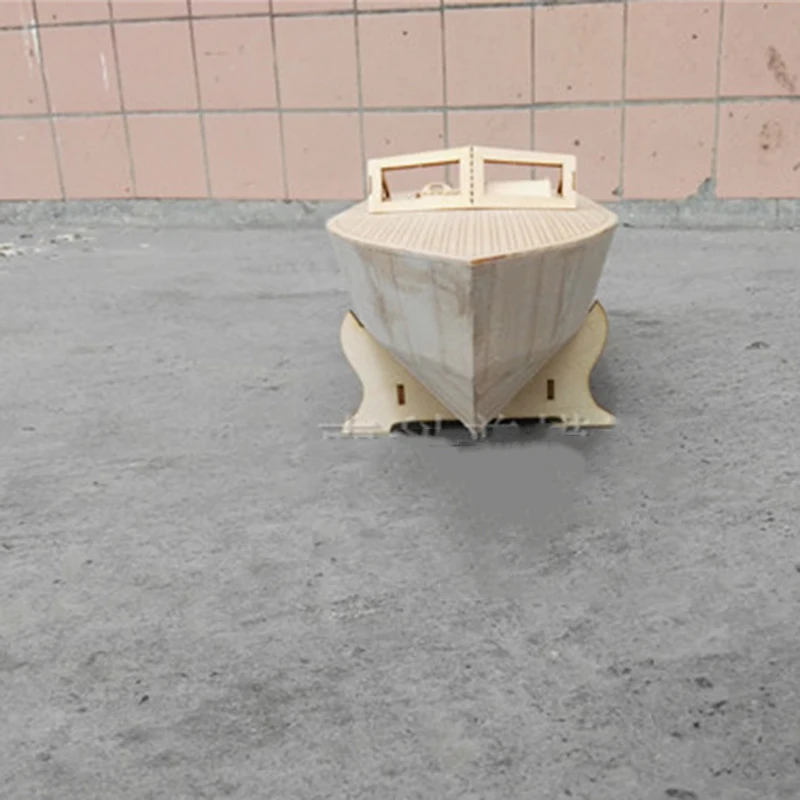 Яхта с дистанционным управлени – обзор и цена Model Kit Yacht